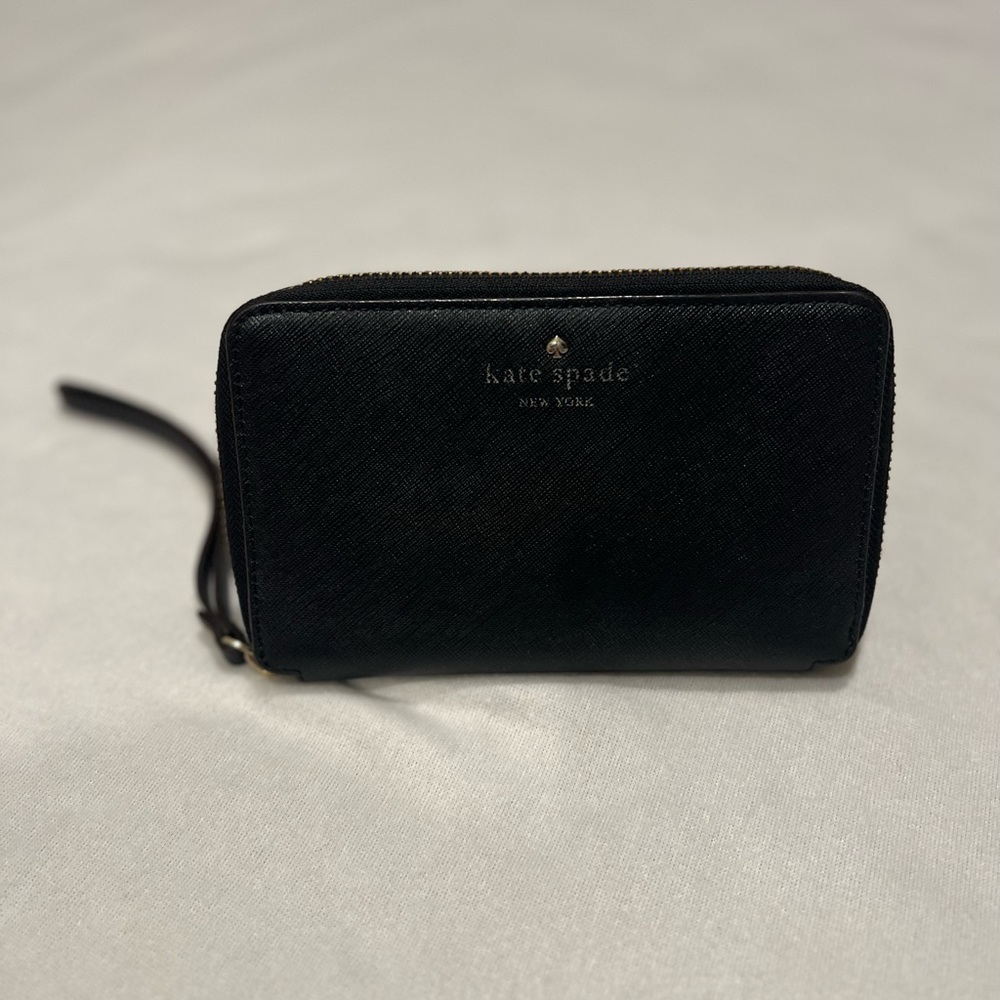 Black Kate Spade Wristlet Wallet